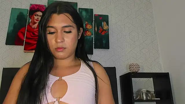 Snapshot of Selena_fox7 chatting on October 2025 04:57:01 AM Selena fox7 online show from October 2025 04:57:01 AM