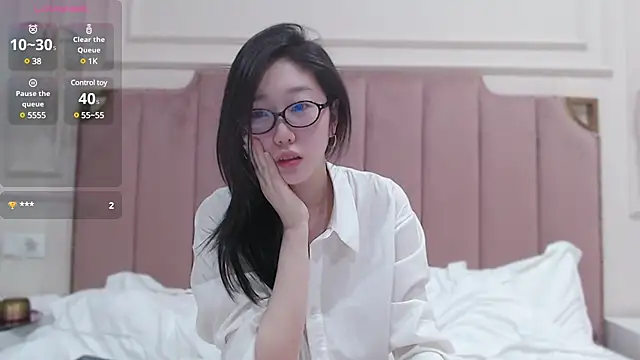 linlinnnnn online show from February 2025 09:09:02 AM