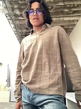 shadowsofgarden online show from February 2025 02:46:01 PM