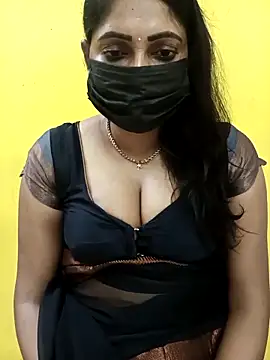 Snapshot of Thamarai28 chatting on February 2025 09:44:02 AM Thamarai28 online show from February 2025 09:44:02 AM