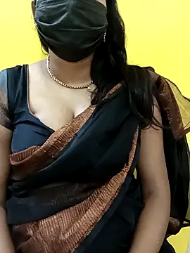 Snapshot of Thamarai28 chatting on March 2025 05:03:02 PM Thamarai28 online show from March 2025 05:03:02 PM