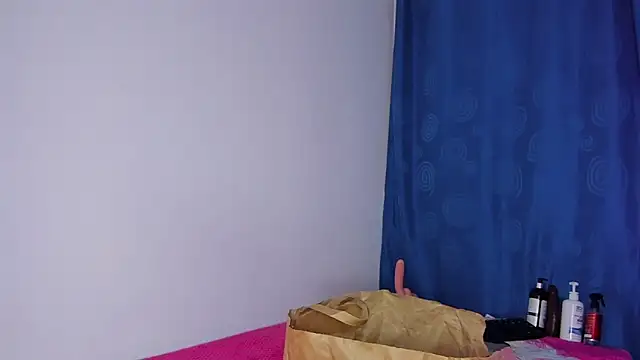 MELINAMARTINS online show from February 2026 09:51:02 PM