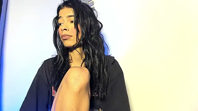 gothwhore77 online show from February 2025 01:02:02 AM