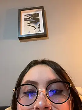 Snapshot of ValentinaOrtiz3 chatting on May 2026 03:23:01 AM ValentinaOrtiz3 online show from May 2026 03:23:01 AM