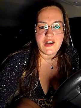 Snapshot of justtess chatting on November 2025 10:52:02 PM justtess online show from November 2025 10:52:02 PM