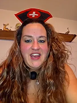 Snapshot of justtess chatting on February 2026 09:42:01 PM justtess online show from February 2026 09:42:01 PM