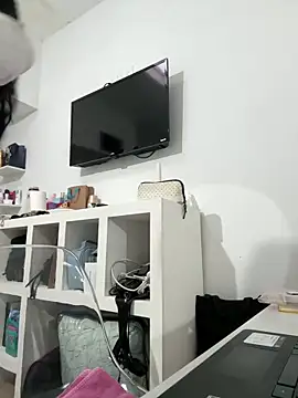 Snapshot of Valeedoll chatting on February 2026 12:09:02 AM Valeedoll online show from February 2026 12:09:02 AM