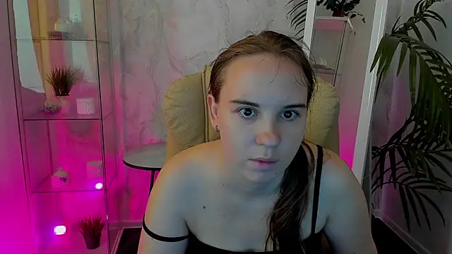 Lika 0ne online show from June 2026 11:47:02 AM