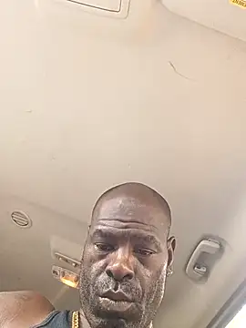 Snapshot of birdg chatting on October 2025 05:08:01 PM birdg online show from October 2025 05:08:01 PM