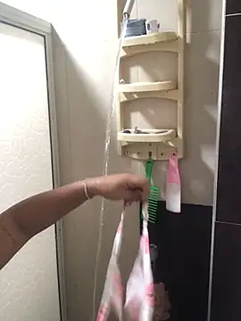 Snapshot of Anitta_bell chatting on September 2025 08:45:01 PM Anitta bell online show from September 2025 08:45:01 PM