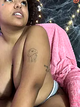 Snapshot of Anitta_bell chatting on October 2025 01:03:02 AM Anitta bell online show from October 2025 01:03:02 AM