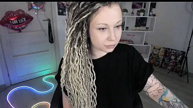 HoneySallyMoore online show from March 2026 03:07:01 PM