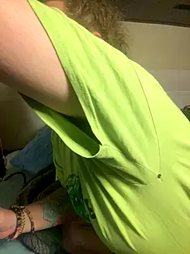 favoritestepsis online show from November 2025 09:09:02 AM