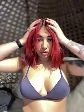Snapshot of Scarlett-LS chatting on February 2025 03:50:02 AM Scarlett-LS online show from February 2025 03:50:02 AM