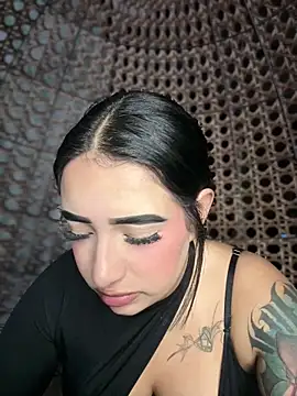 Scarlett-LS online show from October 2025 01:27:02 AM