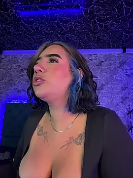 Scarlett-LS online show from April 2026 02:42:01 AM