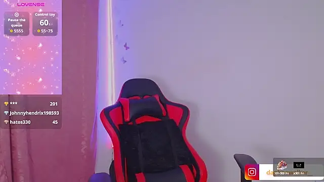 Daphnewalker   online show from September 2025 06:57:02 AM