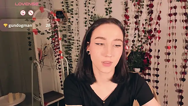 Snapshot of Smoke_of_soul_ chatting on February 2025 04:53:01 PM Smoke of soul  online show from February 2025 04:53:01 PM