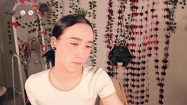 Snapshot of Smoke_of_soul_ chatting on March 2025 01:51:01 PM Smoke of soul  online show from March 2025 01:51:01 PM