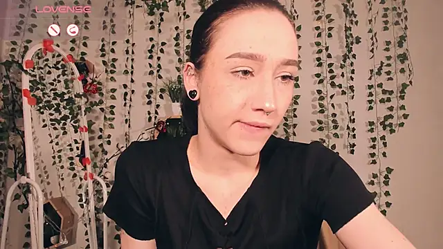 Snapshot of Smoke_of_soul_ chatting on March 2025 01:40:01 PM Smoke of soul  online show from March 2025 01:40:01 PM