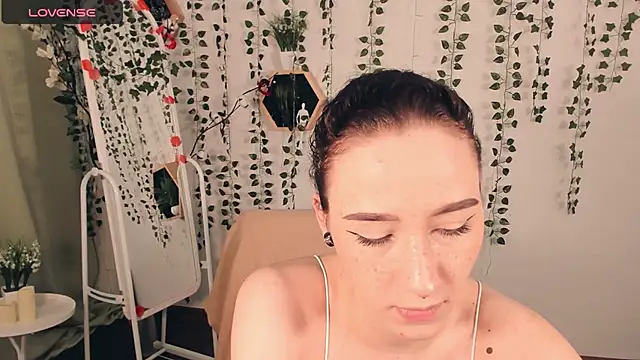 Snapshot of Smoke_of_soul_ chatting on March 2025 01:51:01 PM Smoke of soul  online show from March 2025 01:51:01 PM