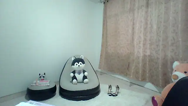 Snapshot of Hanna_latinaa chatting on March 2025 11:11:02 PM Hanna latinaa online show from March 2025 11:11:02 PM