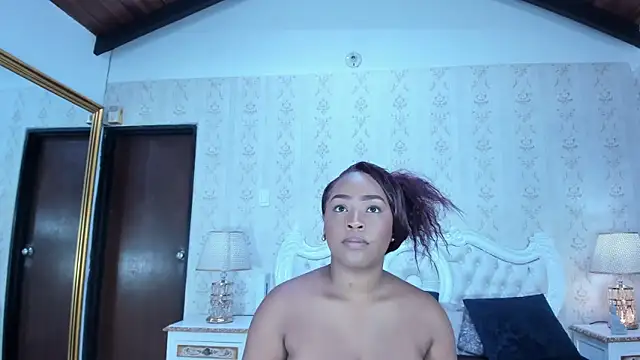 TianahGlow online show from March 2025 07:57:02 PM