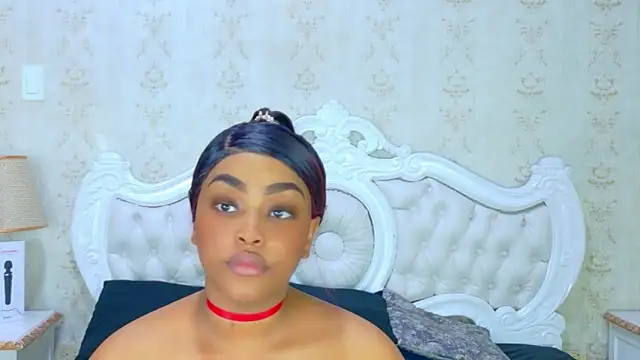 TianahGlow online show from January 2026 08:36:01 PM