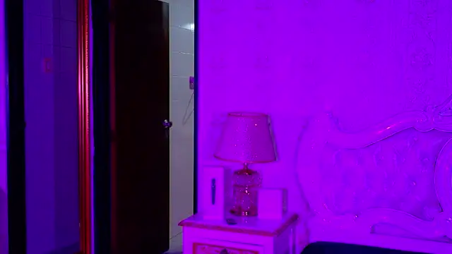 TianahGlow online show from February 2026 08:38:02 PM