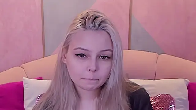 Snapshot of CLAIRE_VOGT chatting on February 2025 06:06:01 AM CLAIRE VOGT online show from February 2025 06:06:01 AM