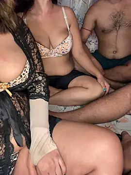 WifyHubby 38 online show from February 2025 09:25:02 PM