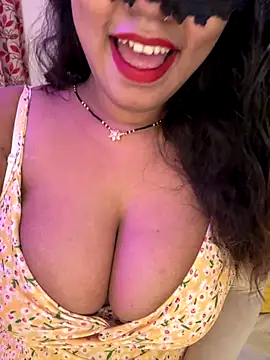 WifyHubby 38 online show from October 2025 02:48:02 PM