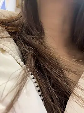 Snapshot of jinj-a chatting on February 2025 09:24:02 AM jinj-a online show from February 2025 09:24:02 AM