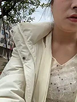 Snapshot of jinj-a chatting on March 2025 06:51:01 AM jinj-a online show from March 2025 06:51:01 AM