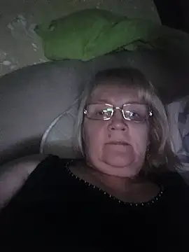 Violet5364 online show from November 2025 09:06:01 PM