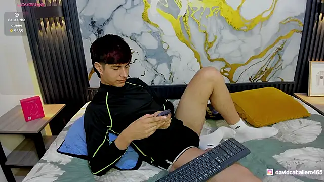 Estiv18  online show from February 2026 06:26:01 AM