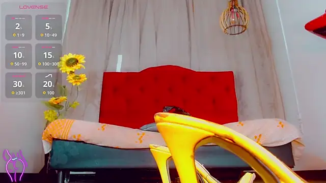 katha Crawford online show from November 2025 07:13:01 PM