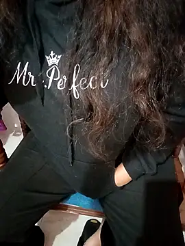 Snapshot of Mannat-222 chatting on November 2025 01:27:02 AM Mannat-222 online show from November 2025 01:27:02 AM