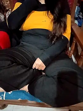 Snapshot of Mannat-222 chatting on November 2025 02:03:01 AM Mannat-222 online show from November 2025 02:03:01 AM