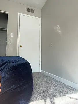 angelicasn0w online show from April 2026 01:56:02 PM