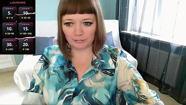 Snapshot of LizaMilfa chatting on June 2026 10:03:02 AM LizaMilfa online show from June 2026 10:03:02 AM