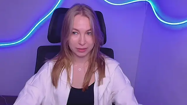 Snapshot of Dana_flowers chatting on September 2025 05:31:02 AM Dana flowers online show from September 2025 05:31:02 AM