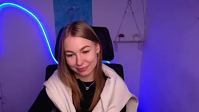 Snapshot of Dana_flowers chatting on November 2025 06:26:02 AM Dana flowers online show from November 2025 06:26:02 AM