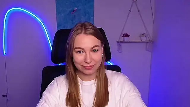 Snapshot of Dana_flowers chatting on November 2025 06:36:01 AM Dana flowers online show from November 2025 06:36:01 AM