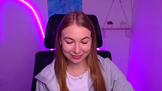 Snapshot of Dana_flowers chatting on November 2025 06:24:01 AM Dana flowers online show from November 2025 06:24:01 AM