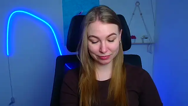 Snapshot of Dana_flowers chatting on February 2026 12:34:02 PM Dana flowers online show from February 2026 12:34:02 PM