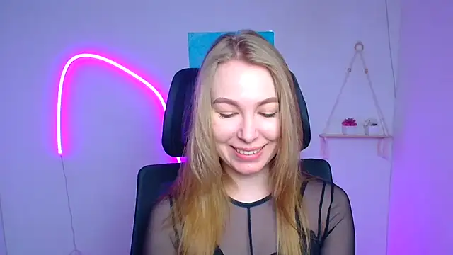 Snapshot of Dana_flowers chatting on February 2026 06:23:01 AM Dana flowers online show from February 2026 06:23:01 AM