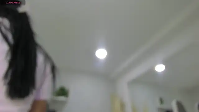 EmiliaRose  online show from April 2026 10:16:01 PM