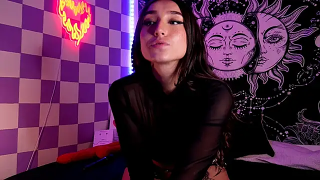 Snapshot of verosmit1 chatting on March 2025 03:00:01 AM verosmit1 online show from March 2025 03:00:01 AM