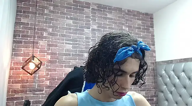 andrea ocasio online show from February 2025 01:27:01 PM